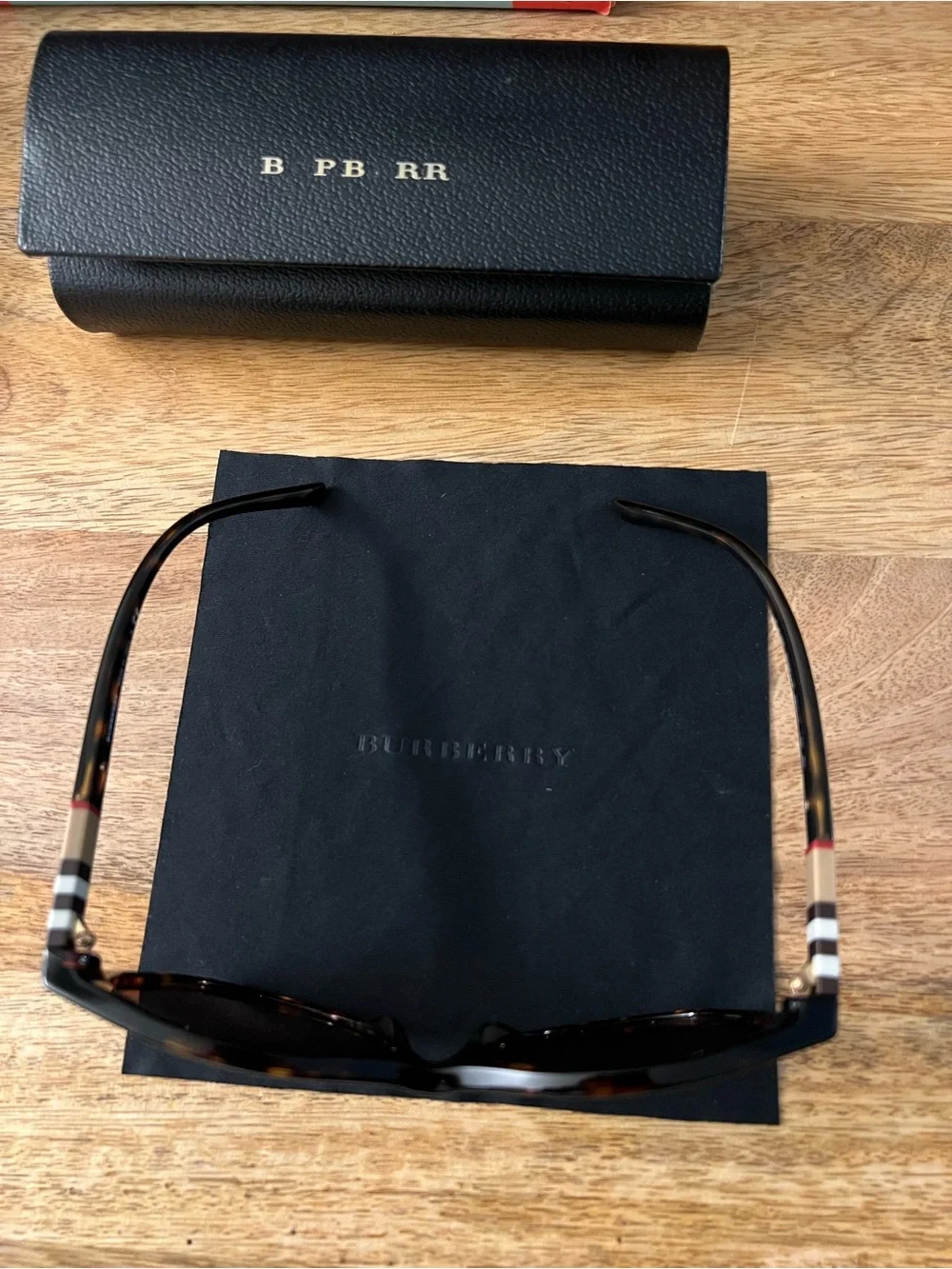 N/A authentic burberry